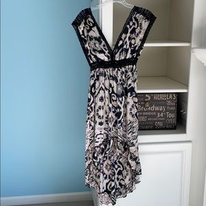 Size S hi LO dress